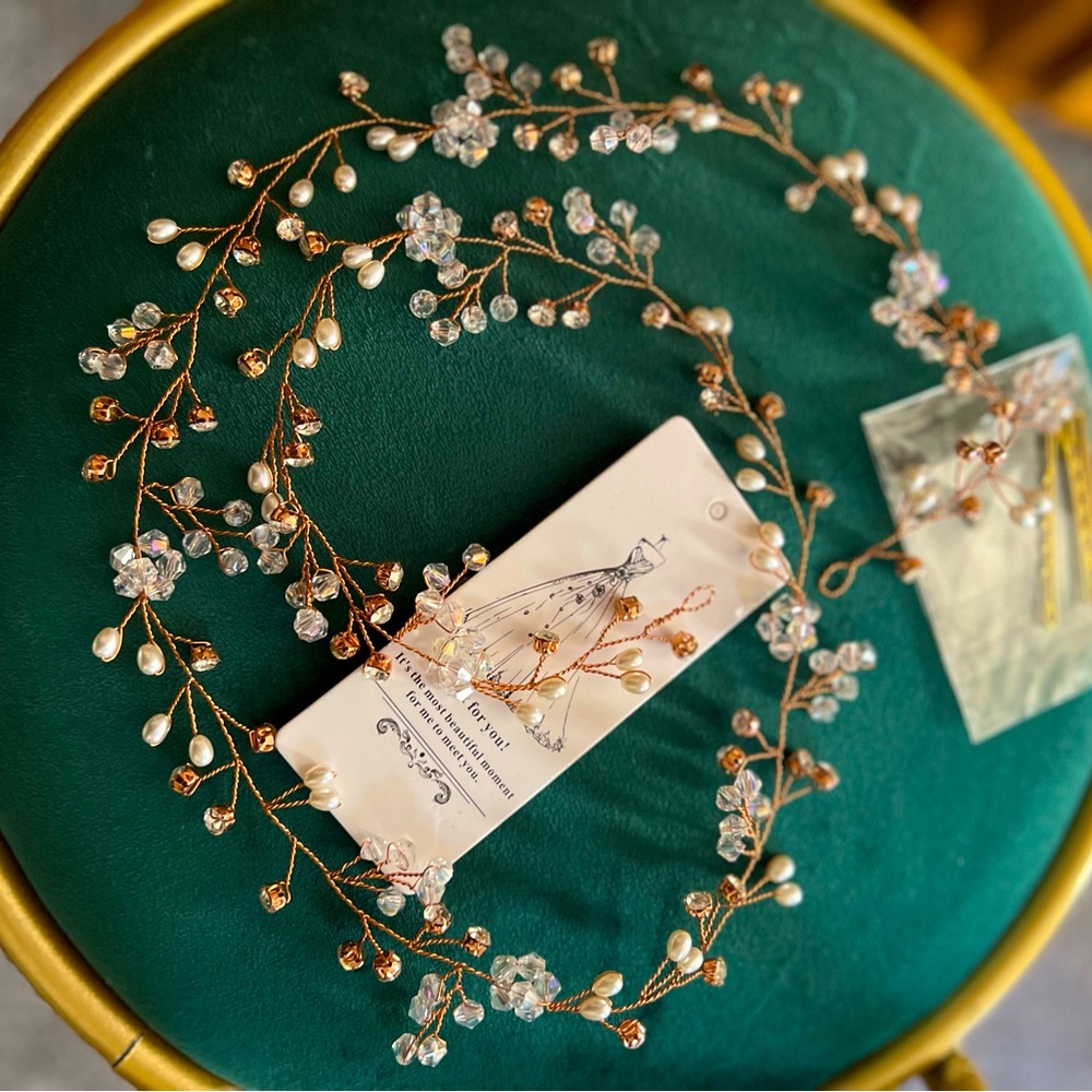 Rose Gold and Pearl Bridal Hairpiece
